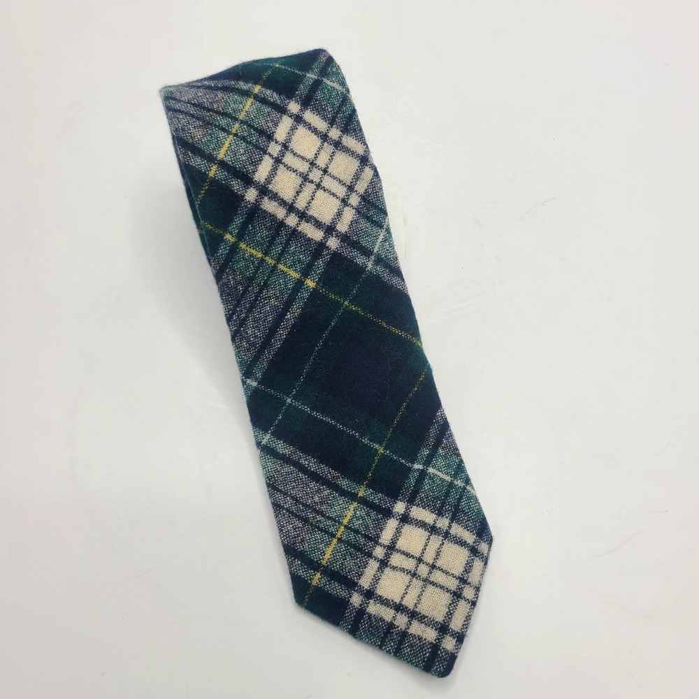 Vintage Pendleton 100% Virgin Wool Tie Mens Green Blue Tartan Plaid USA Made